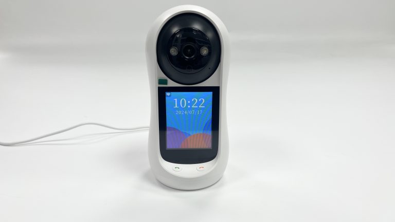 Cameră interioară RobiCam PT12(3MP) cu monitor încorporat și chat video direct